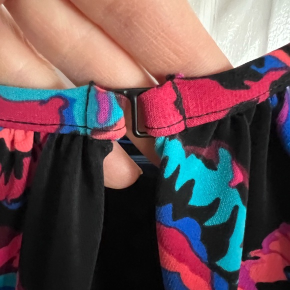 Magicsuit Aubrey floral print size 8 - Picture 12 of 13